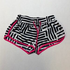 Ocean Pacific Geometric Patterned Black White And Pink Girls Small Board Shorts